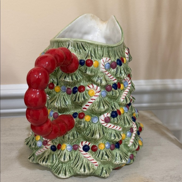 Festive Christmas Tree Pitcher and Tray Set - Picture 3 of 9